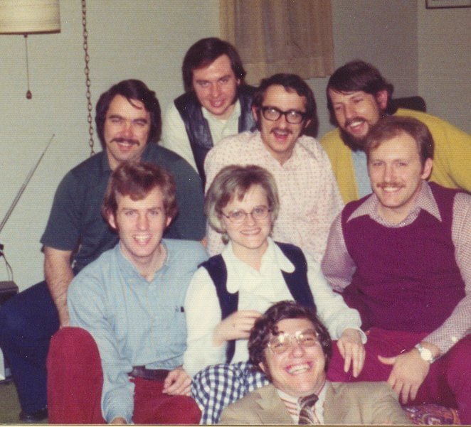 1973-LindaandGang