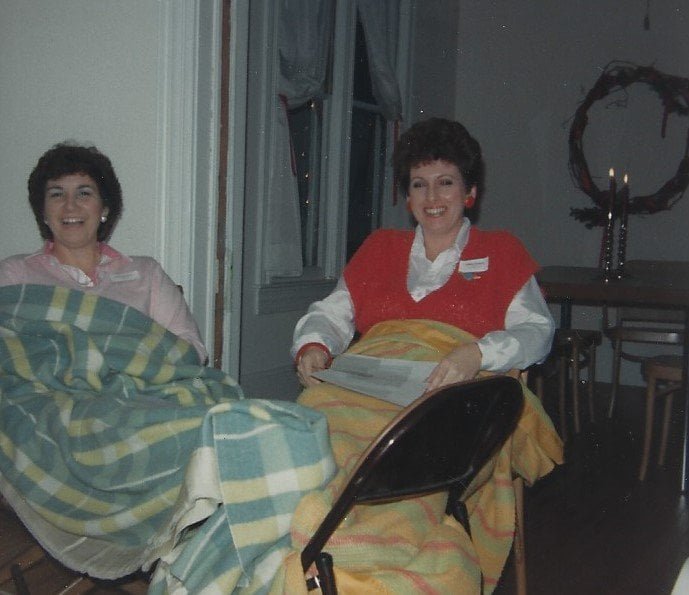 RKR 1986-2-8 Party1