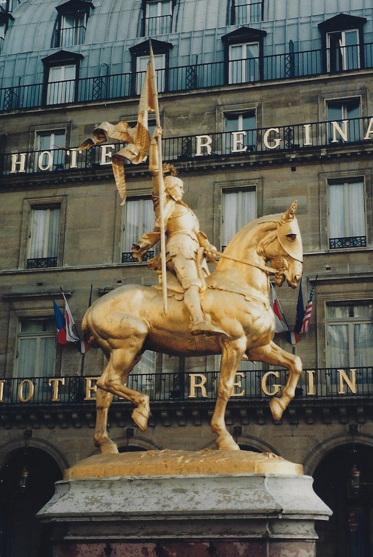 RKR 1995-11 Paris3