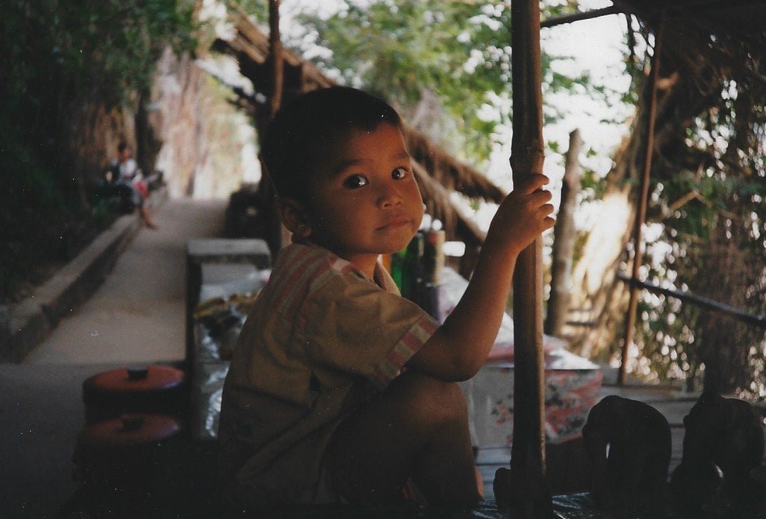 RKR 1998-10 Laos7