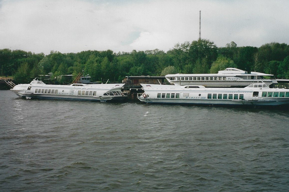 RKR 2000-6 Boats