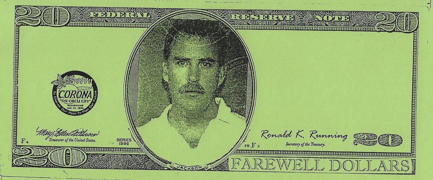 RKR 2000-7 Corona1